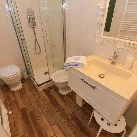 Hintown Casa Indoratori
