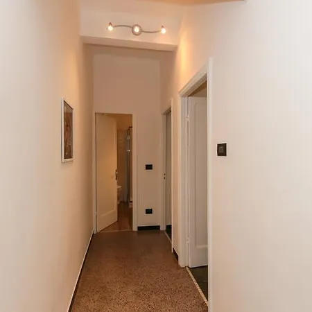 Apartament Hintown Casa Indoratori *